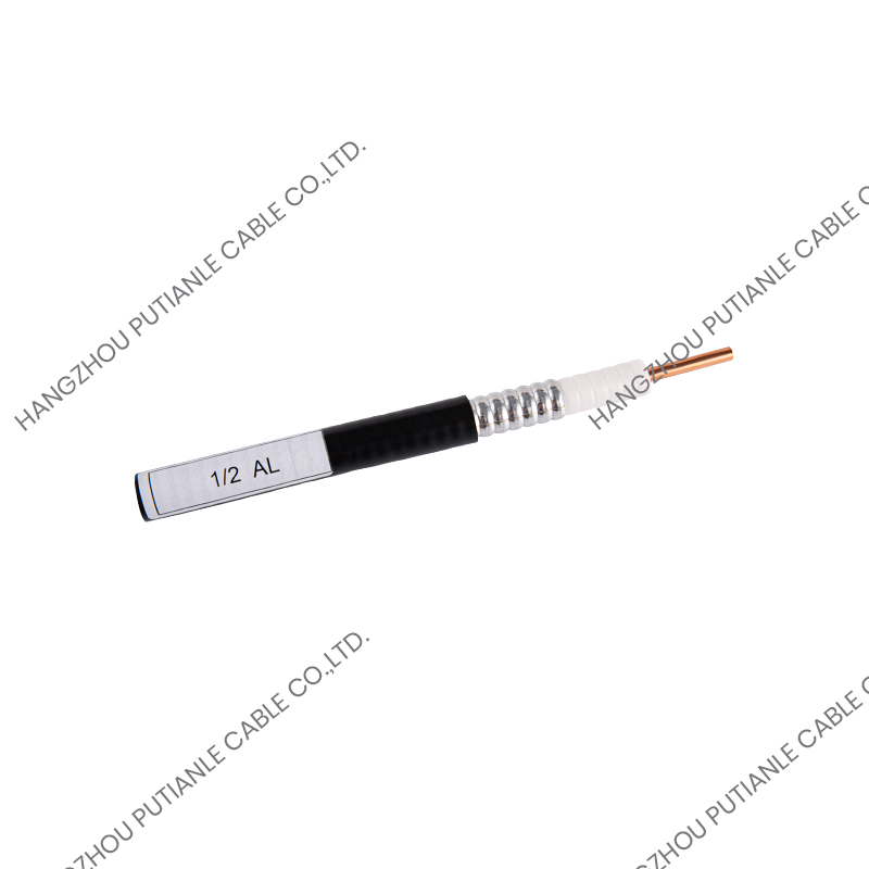 Tube en aluminium ondulé de 1/2 "standard de 50 ohms